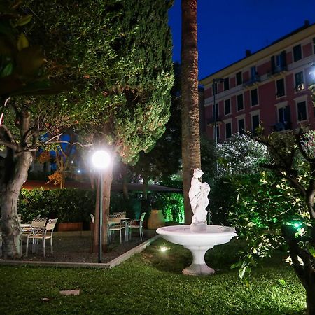 Hotel Le Palme Varazze Eksteriør billede