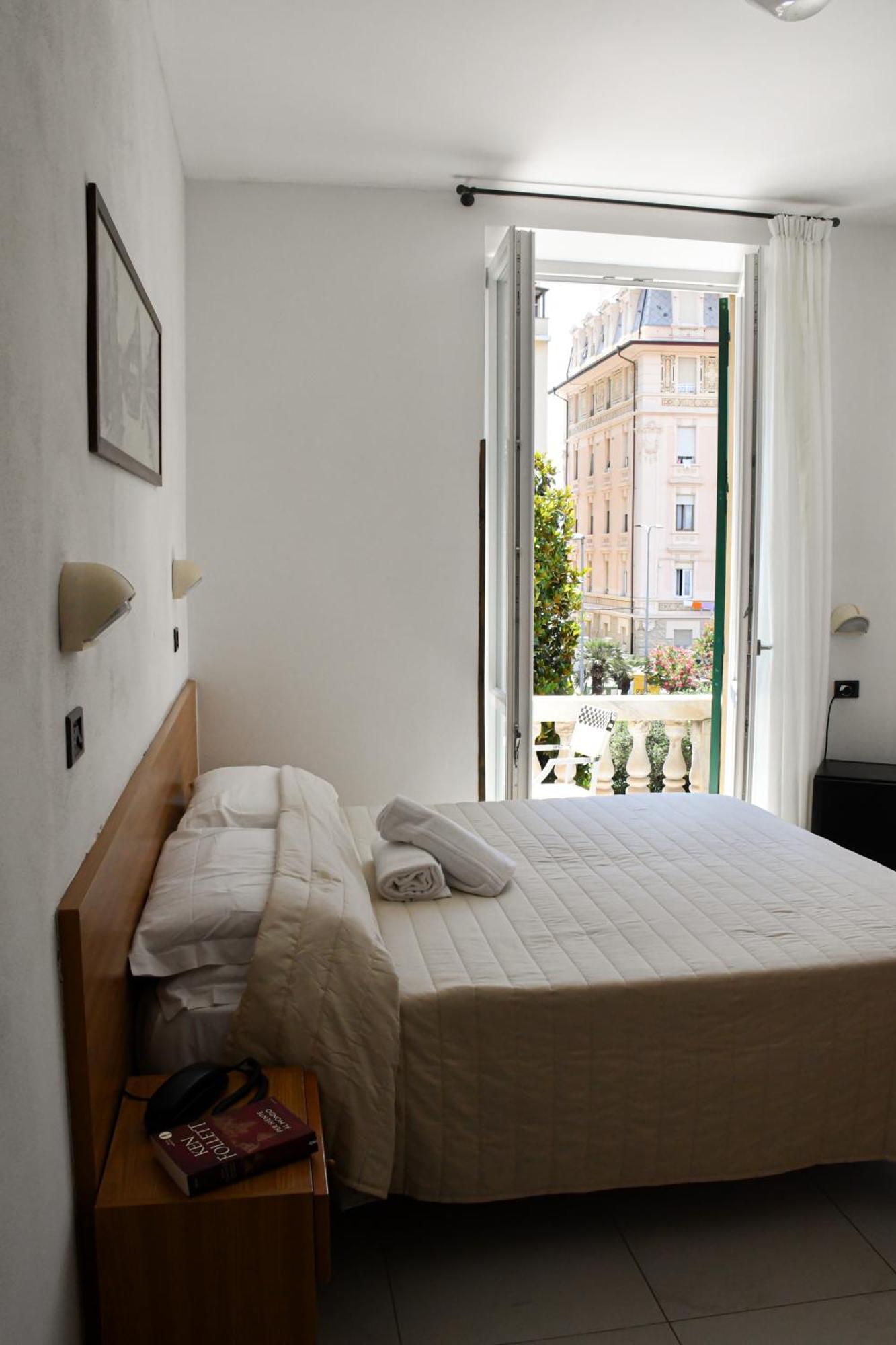 Hotel Le Palme Varazze Eksteriør billede