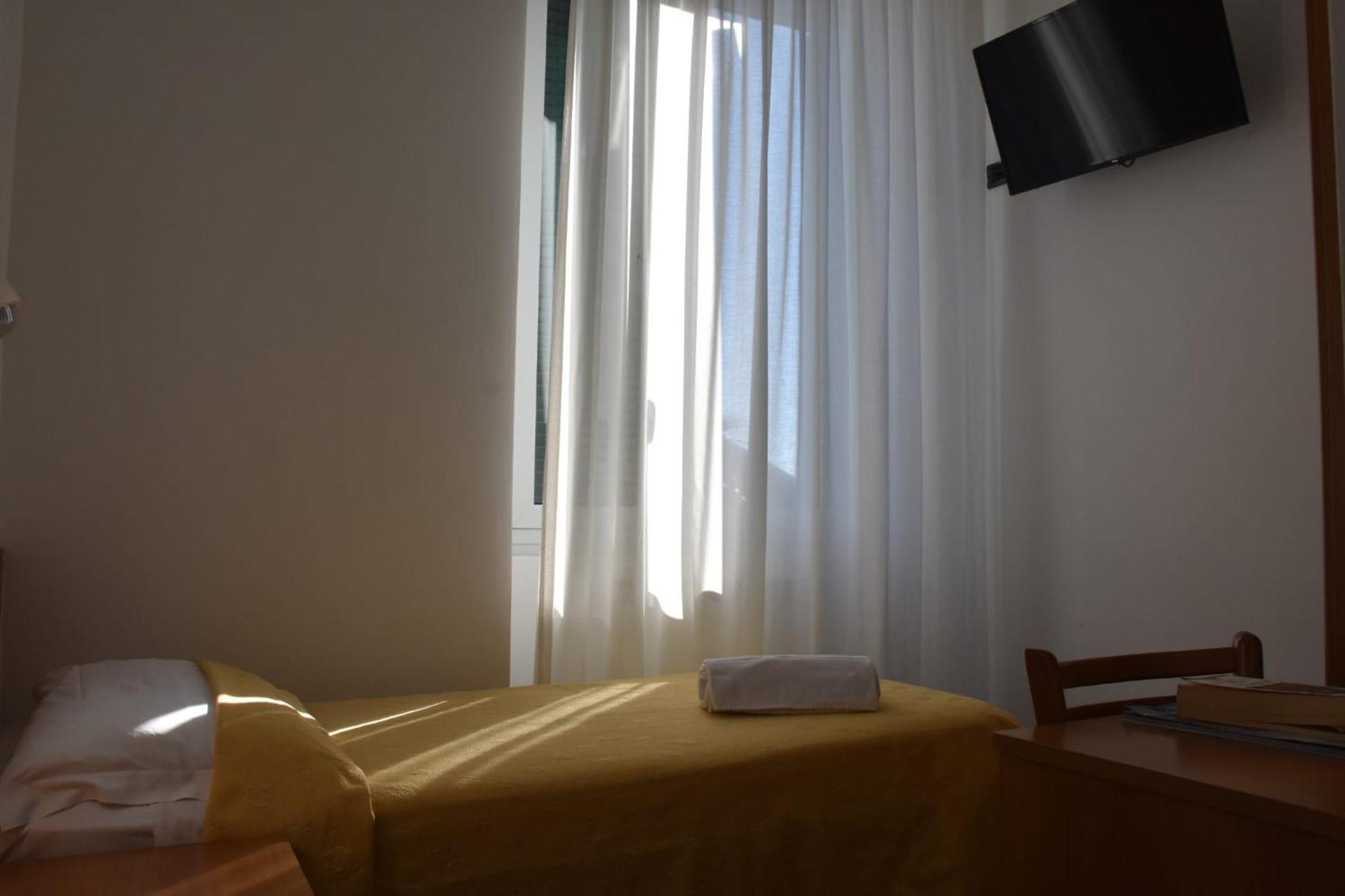 Hotel Le Palme Varazze Eksteriør billede