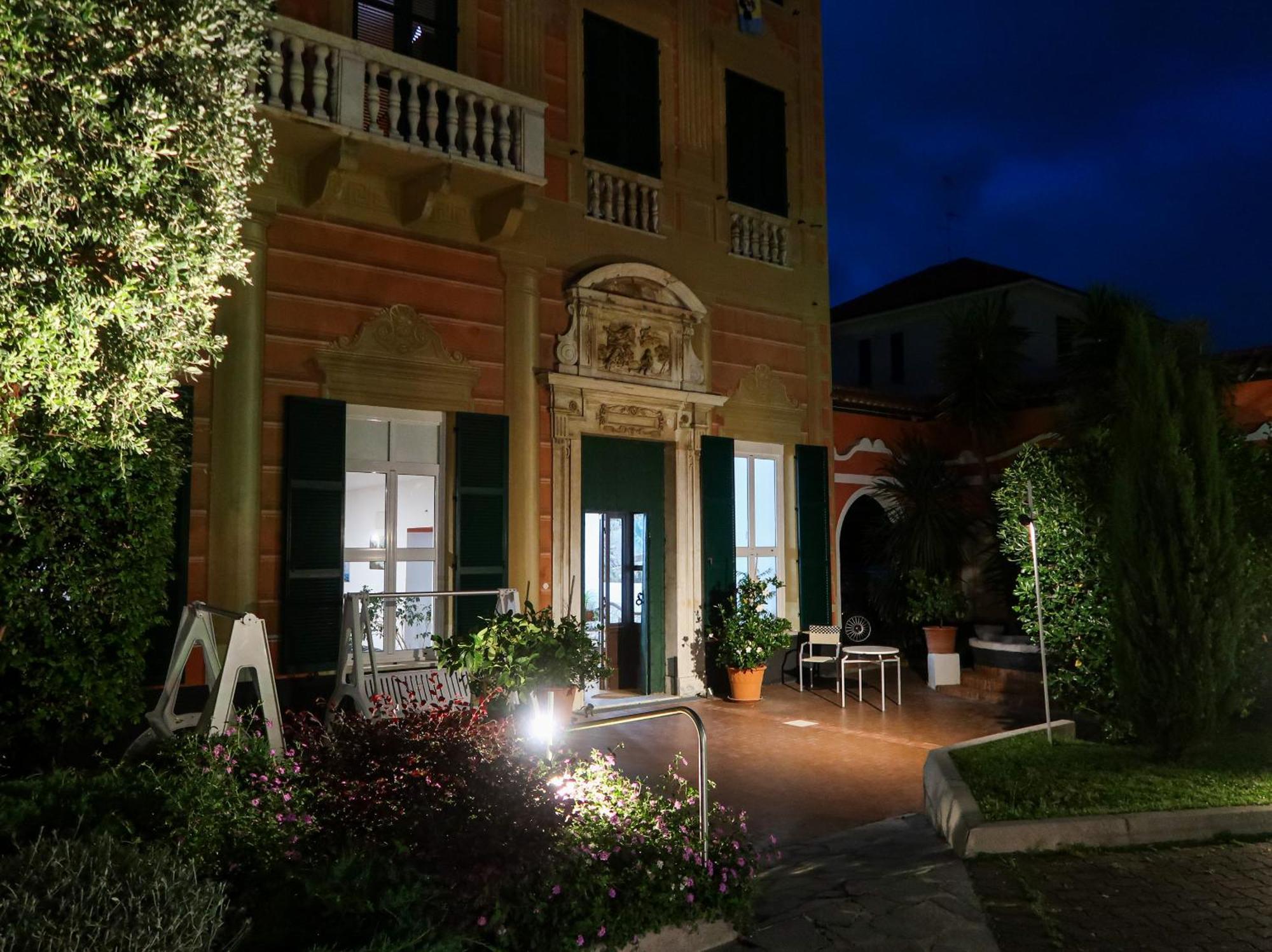 Hotel Le Palme Varazze Eksteriør billede